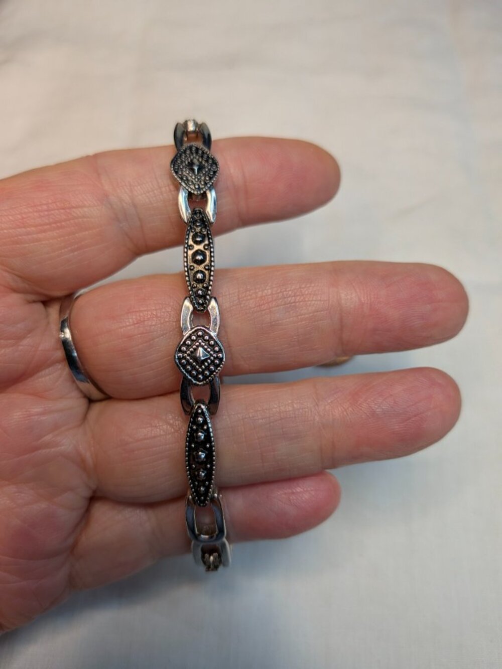 Silver Tone Marquise Link Bracelet Size 7
